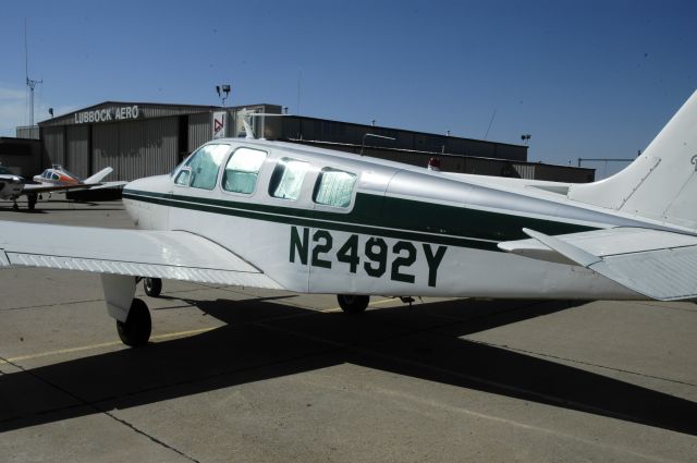 Beechcraft Bonanza (36) (N2492Y)