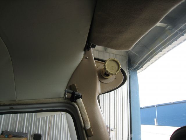 Cessna Skylane (N1954X) - INTERIOR