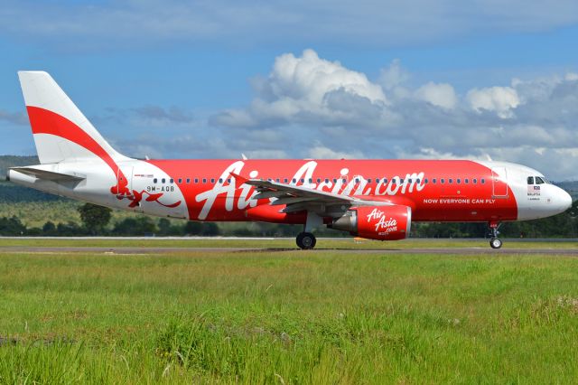 Airbus A320 (9M-AQB)