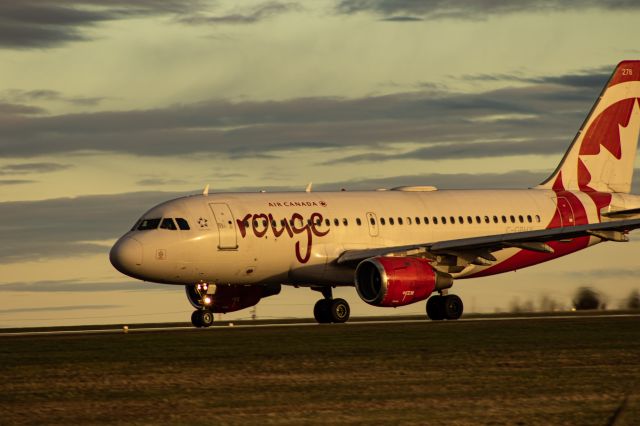 Airbus A319 (C-GBHY) - ROU 1505 Departing For YYZ