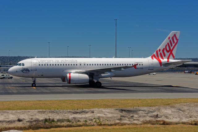 Airbus A320 (VH-YUD)