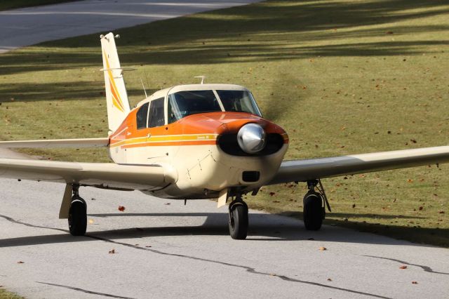 Piper PA-24 Comanche (N5448P)