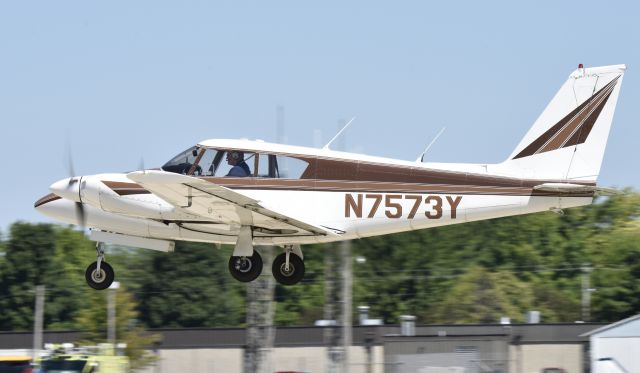 Piper PA-30 Twin Comanche (N7573Y) - Airventure 2017