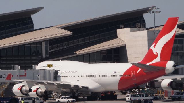 Boeing 747-400 (VH-OEI)