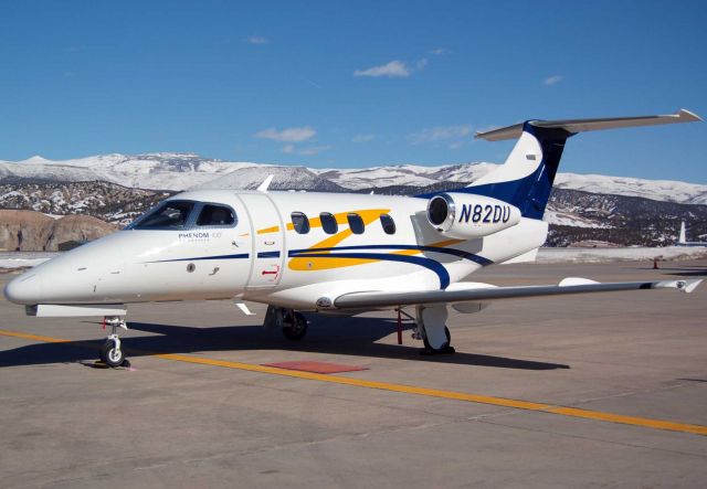 Embraer Phenom 100 (N82DU)