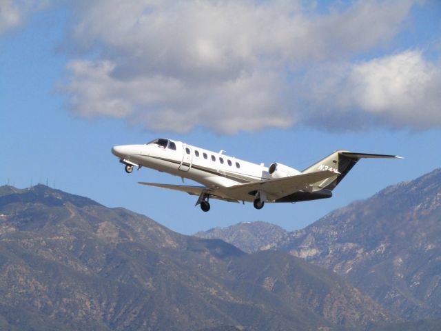 Cessna Citation CJ3 (N341N) - Taking off from RWY 26L 