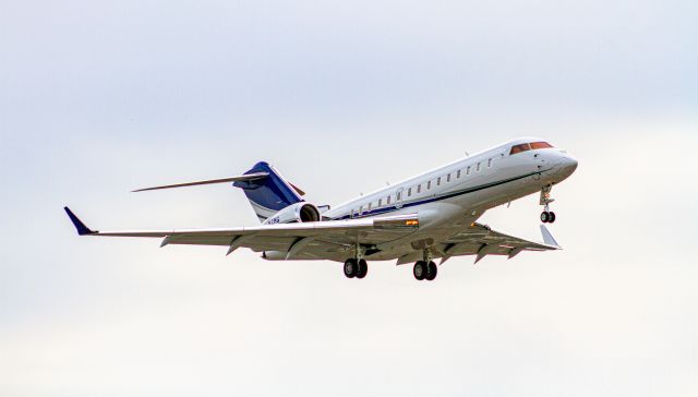 Bombardier Global Express (N2MG)