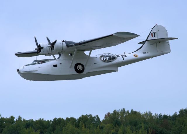 C-FPQL — - The "Mary K" from the Canadian Warplane Heritage Museum. Performing a number of Flybys on 15-Sept-13, at the Vintage Wings of Canada Airshow.