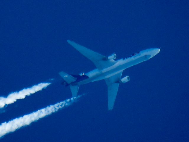 Boeing MD-11 (N583FE)