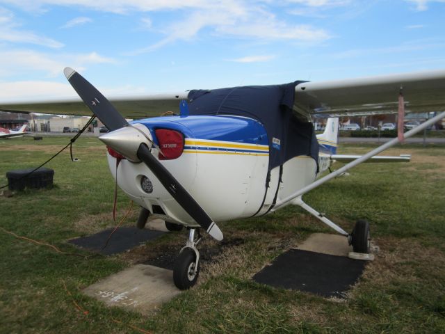 Cessna Skyhawk (N7368F)