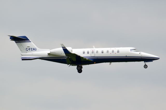 Learjet 45 (C-FZAU)