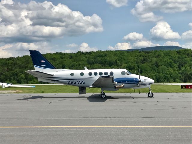 Beechcraft King Air 100 (N6045S)