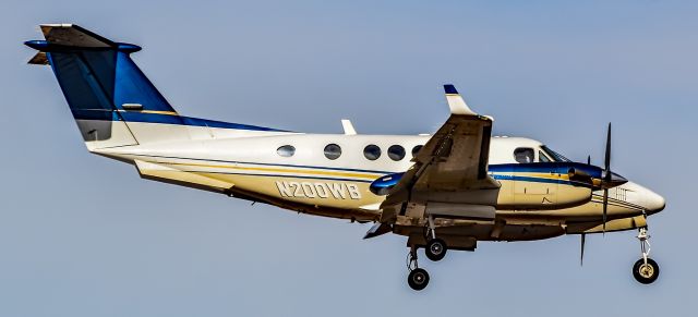 Beechcraft Super King Air 200 (N200WB) - N200WB Beech Super King Air B200 s/n BB-1754 - North Las Vegas Airport  KVGTbr /Photo: TDelCoro br /March 21, 2025