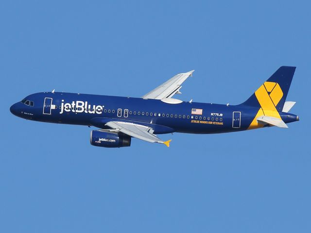 Airbus A320 (N775JB)