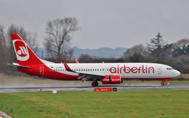 Boeing 737-800 (D-ABKT) - air berlin b737-8 d-abkt landing at shannon 18/1/16.