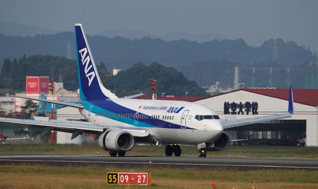 Boeing 737-700 (JA03AN)