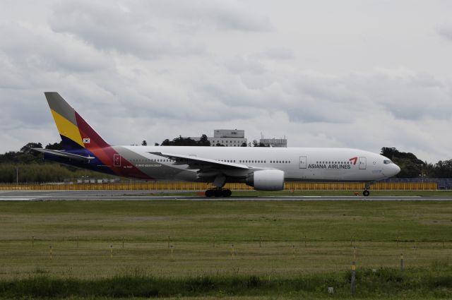 Boeing 777-200 (HL7597) - Departure at NRT Airport R/W16R on 2012/04/30