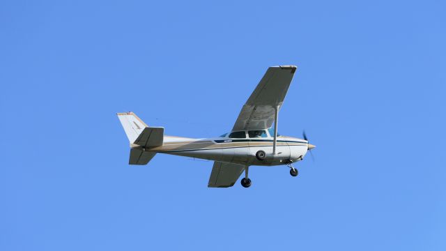 Cessna Skyhawk (N4692G)