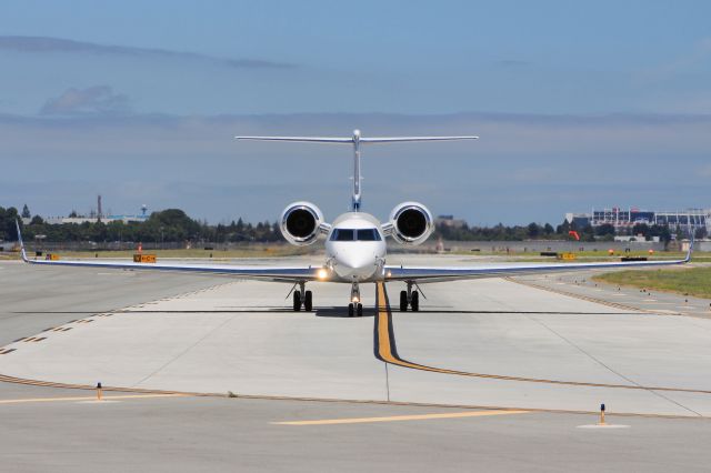 Gulfstream Aerospace Gulfstream V (N10XG)