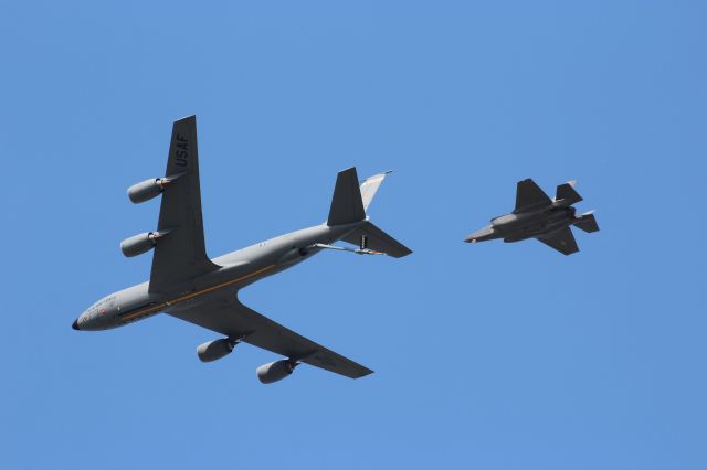 Lockheed F-35C (AFR206629) - One of the brand new F-35 Lightning 2's with the 115th Tactical Fighter Wing from Madison WI partaking in an aerial refueling demo with a 128th Refueling Wing Stratotanker from Milwaukee, WI