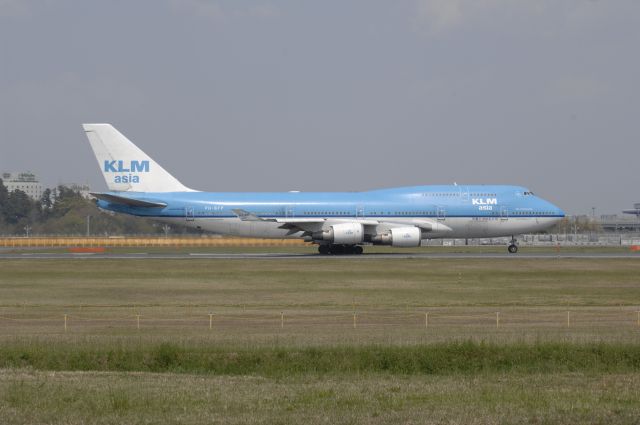 Boeing 747-400 (PH-BFP) - Departure at Narita Intl Airport 16R on 2010/5/2 KLM Asia c/s