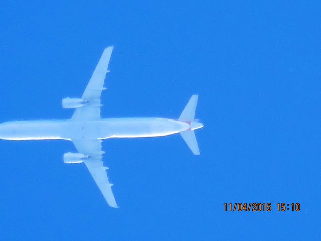 Airbus A321 (N543UW)
