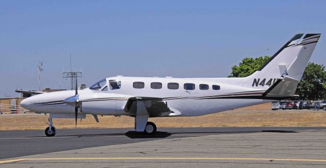 Canadair Challenger (N441LC) - Heading to Hawaii (From California)