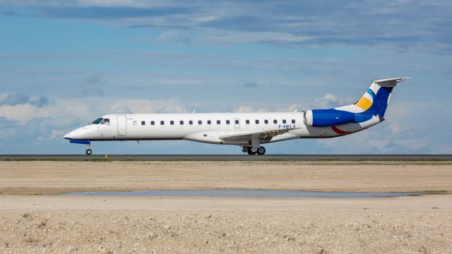 Embraer ERJ-145 (F-HELA)