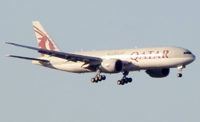 BOEING 777-200LR (A7-BBH) - Direct from Doha