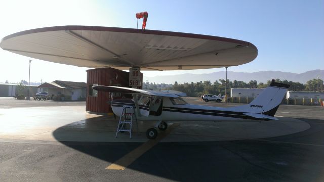 Cessna Commuter (N6458F) - Take off @ mas gross weight, no problem for this old horse (maybe 100 of them).