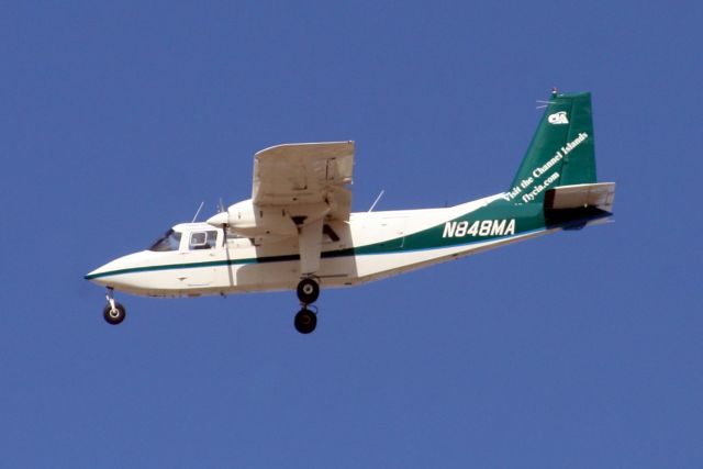 ROMAERO Islander (N848MA) - On finals for R26 on 09-Aug-11.