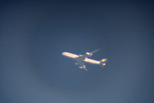 BOEING 747-8 (D-ABYT) - First time seeing the Lufthansa Queen as she made her way home to FRA from IAH. 5/22/24