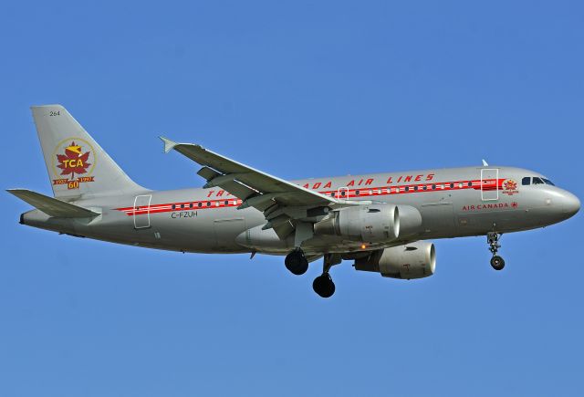 Airbus A319 (C-FZUH)