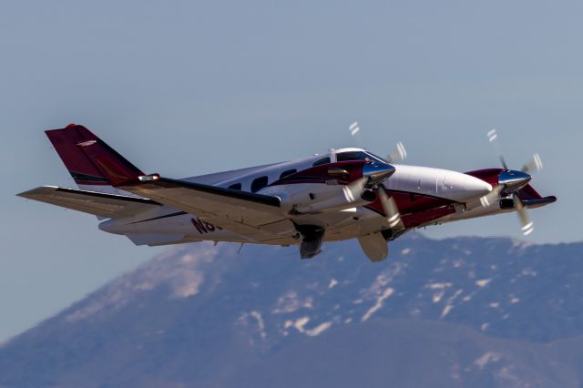Beechcraft Super King Air 300 (N90WE)
