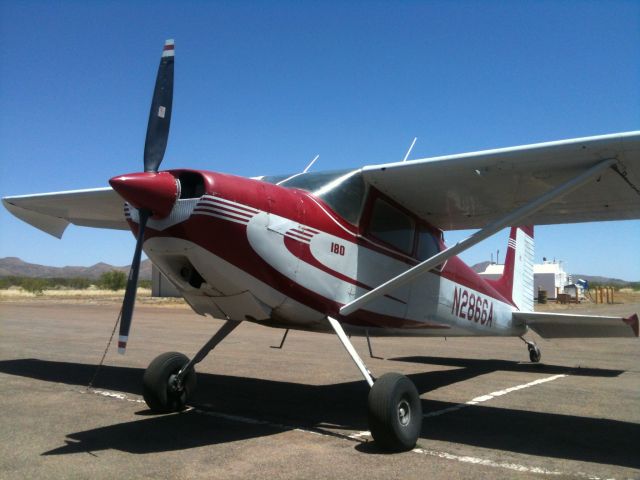 Cessna Skywagon 180 (N2866A)