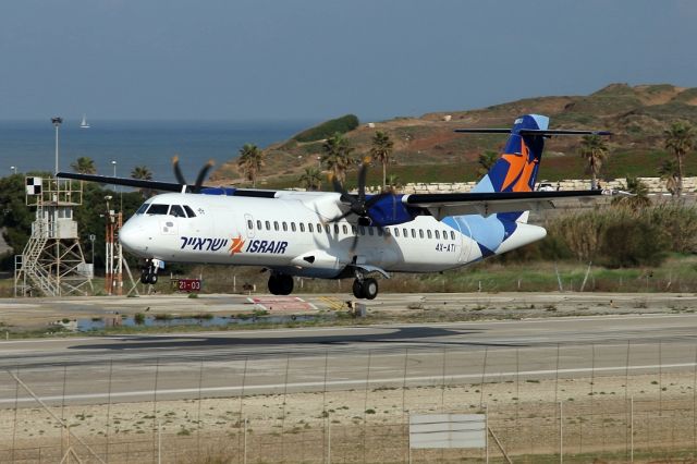 ATR ATR-72 (4X-ATI) - 21/12/2018: Flight from Eilat, Israel, seconds before touch-down on runway 21.