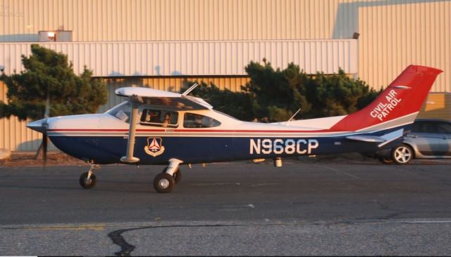 Cessna Skylane (N968CP)