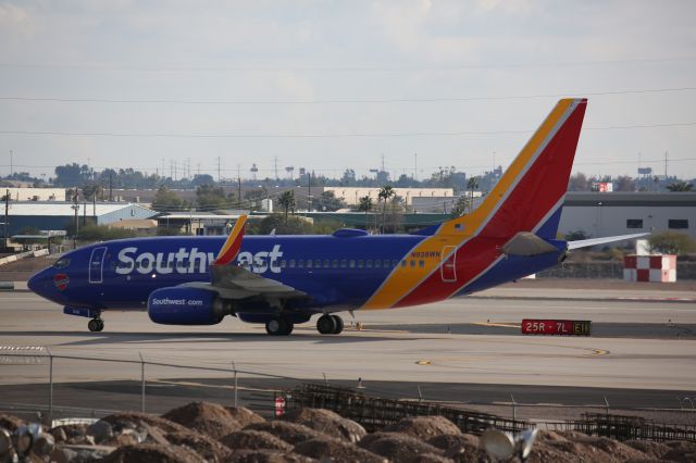 Boeing 737-700 (N938WN)