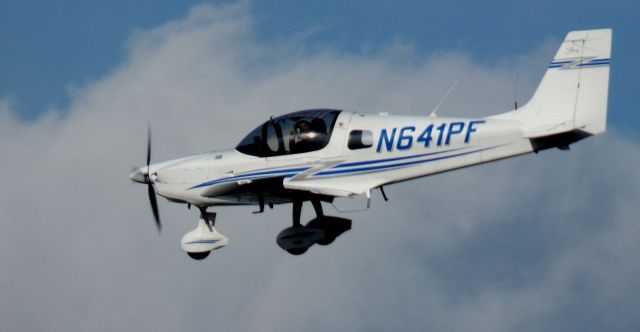 Aircraft Factory Sling 2 (N641PF) - About to touch down is this 2020 Light Sport Sling 2 Aircraft in the Autumn of 2024.