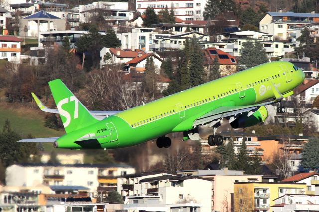 Airbus A321 (VQ-BDB)