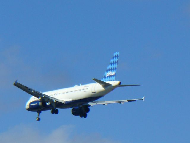 Airbus A320 (N506JB)