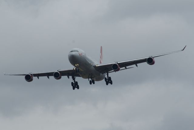 G-VSUN — - Virgin Atlantic A340-313 cn114