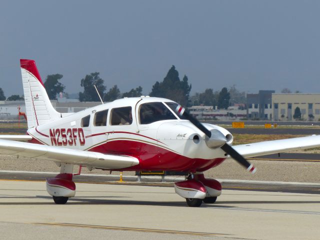 Piper Cherokee (N253FD)