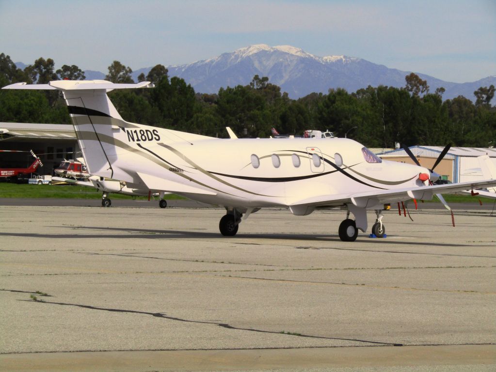 Pilatus PC-12 (N18DS) - On the ramp 