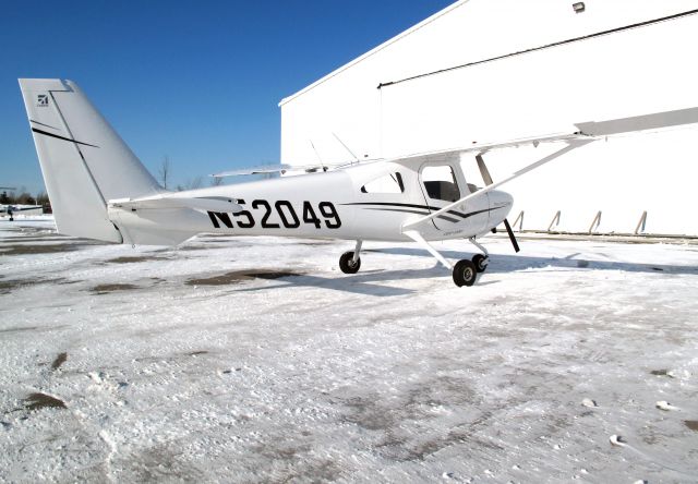 Cessna Skycatcher (N52049)