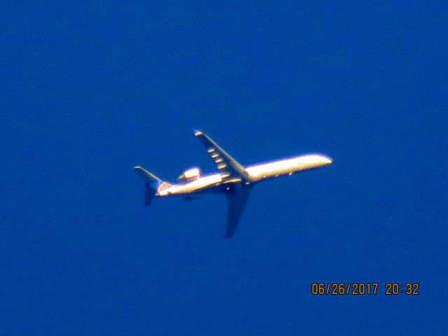 Canadair Regional Jet CRJ-700 (N158GJ)