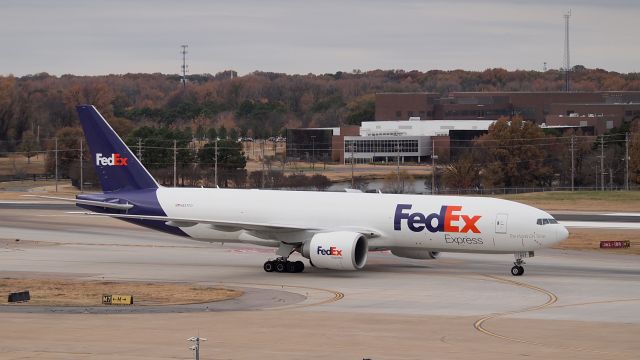 BOEING 777-200LR (N857FD) - "Braydon" 