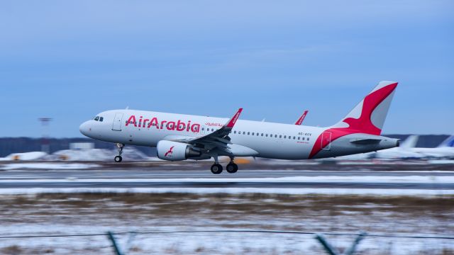 Airbus A320 (A6-EOV)