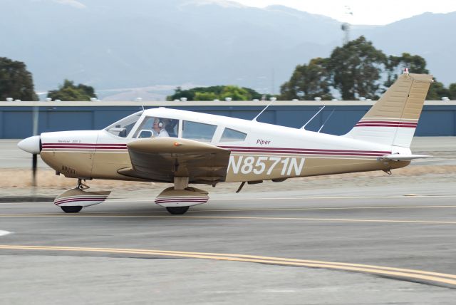 Piper Dakota / Pathfinder (N8571N) - N8571N getting ready to depart on runway 26.