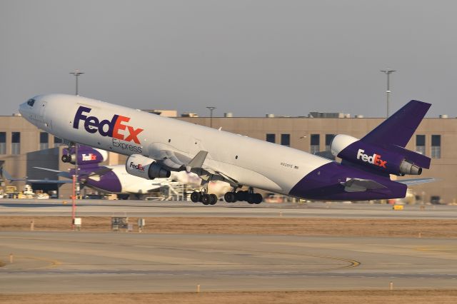 Boeing MD-11 (N522FE) - 5-R 02-06-24